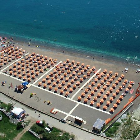 Apartments Becic Budva Extérieur photo