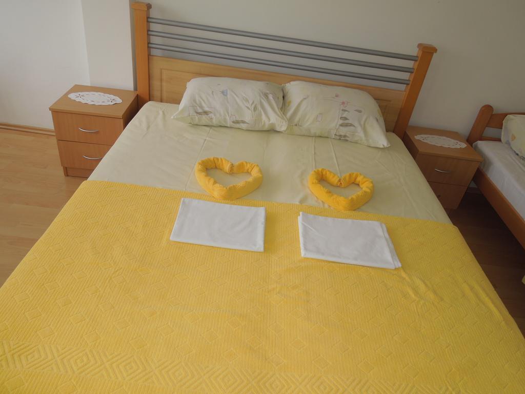 Apartments Becic Budva Chambre photo
