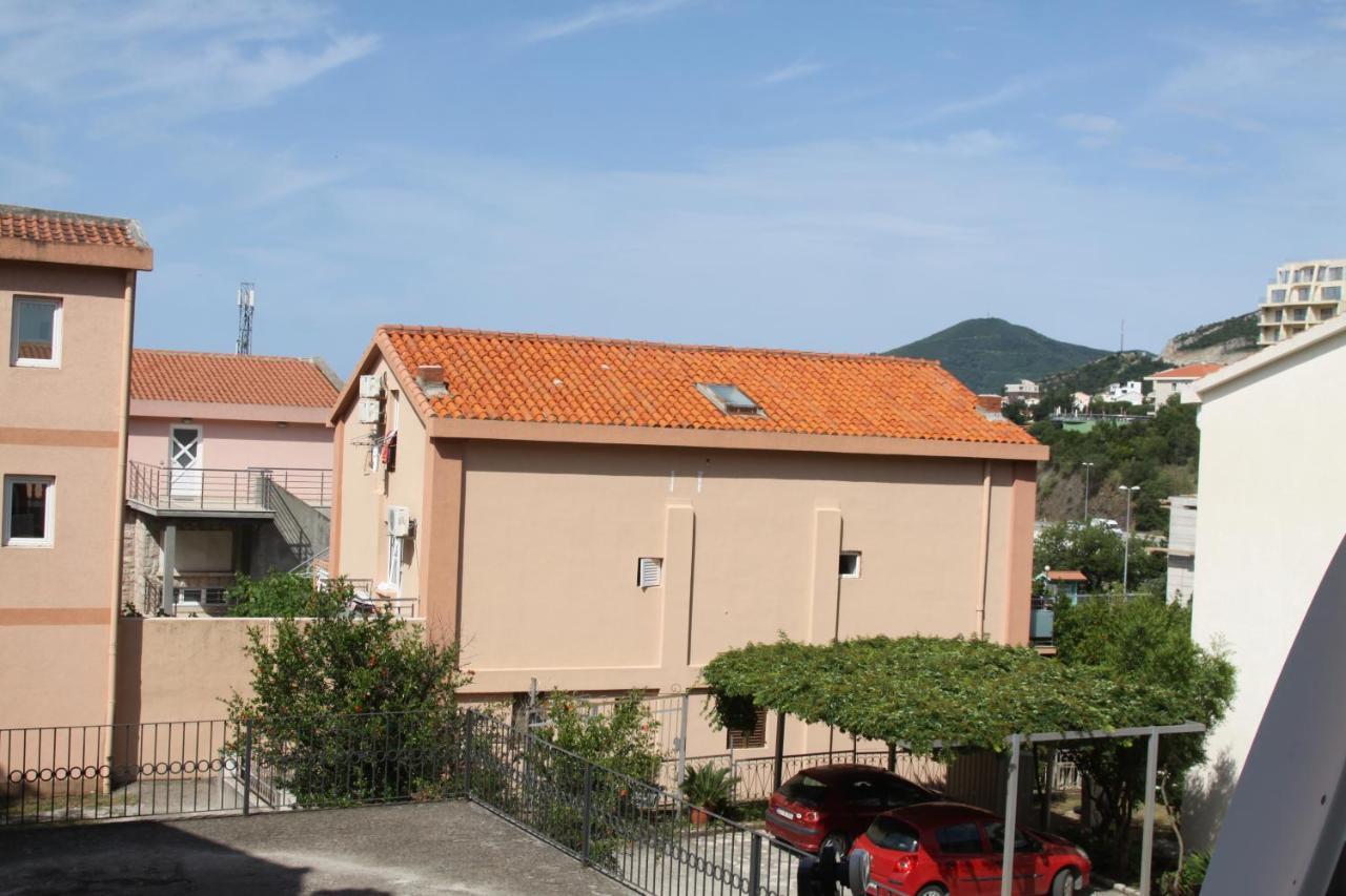 Apartments Becic Budva Extérieur photo